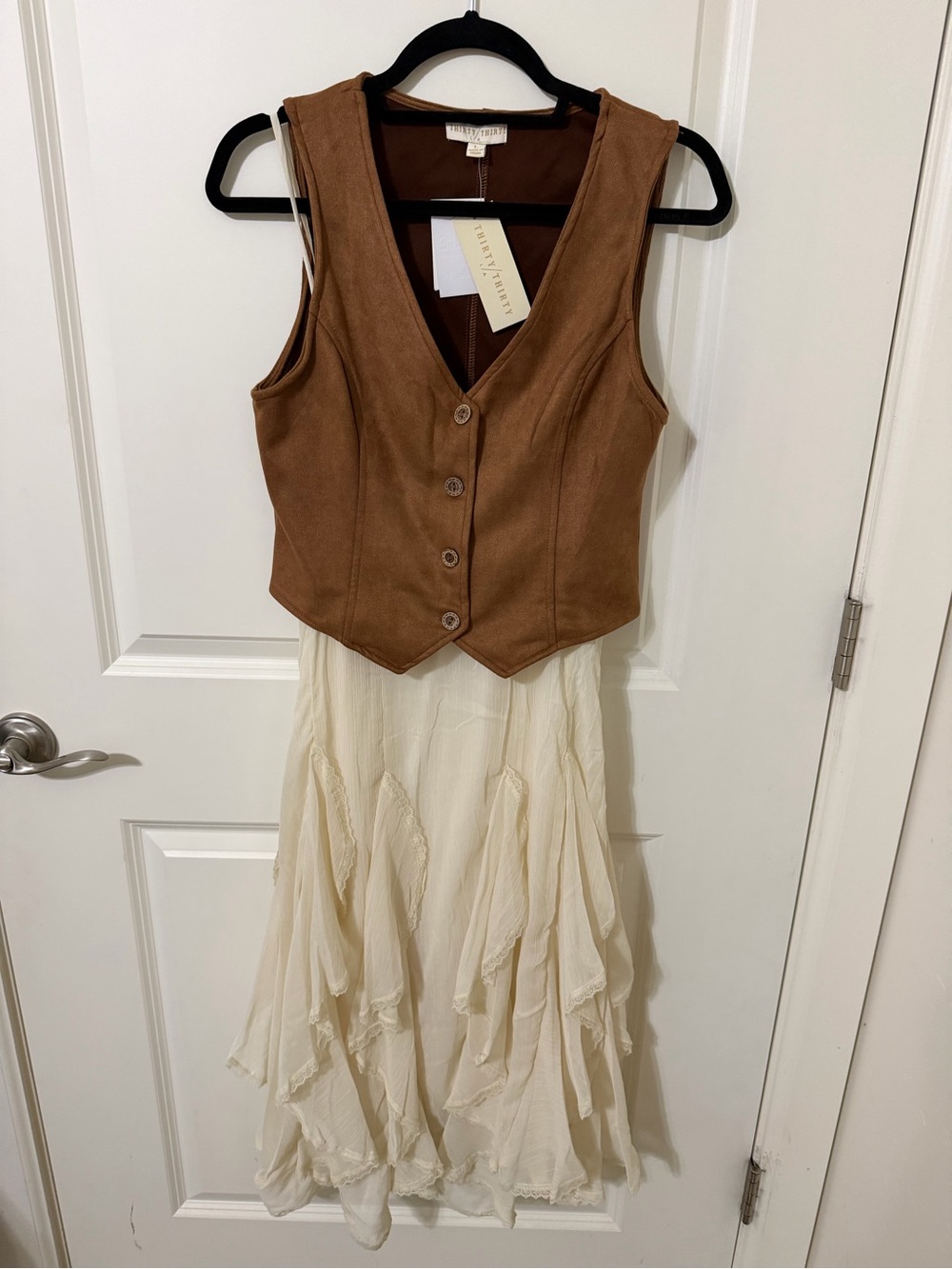 Tiered Cream Midi Skirt with Brown Suede-Effect Vest
